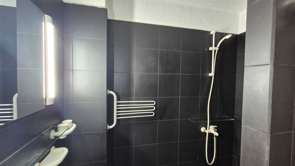 Дава се под наем Тристаен апартамент в София, Център - 111 кв.м за 1346.4 € - Снимка #7