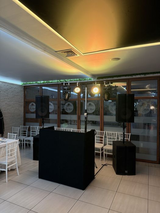 Schela lumini, masini fum vertical,fum greu, artificii interior, sonorizare, dj