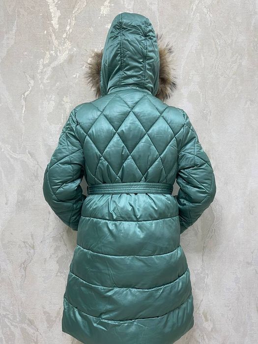 Продаю куртку для девочек