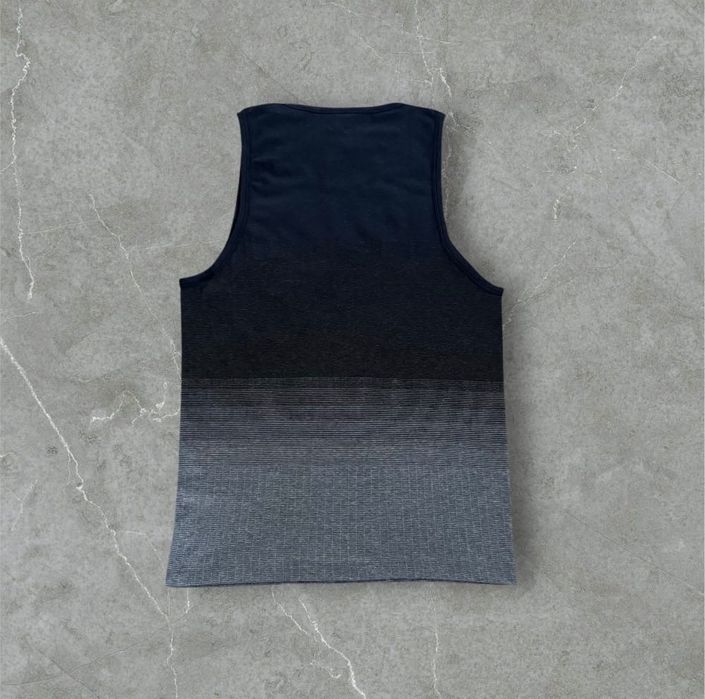 Under Armour Tank Top | Size L | Dark Blue |
Brand New