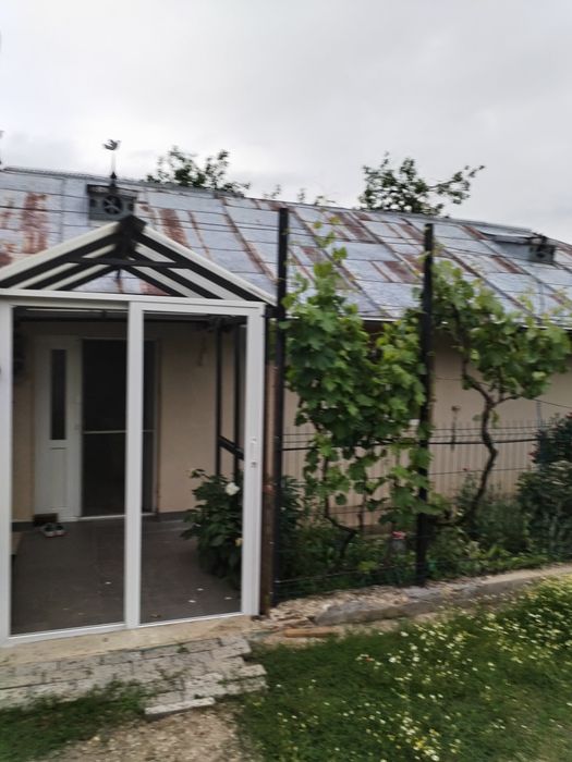 Casa de vanzare in Berești