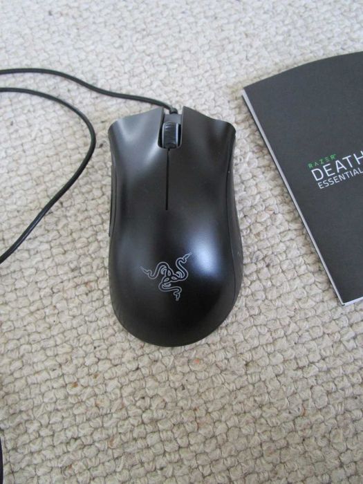Геймърска мишка Razer Deathadder Essential проблем със скрола