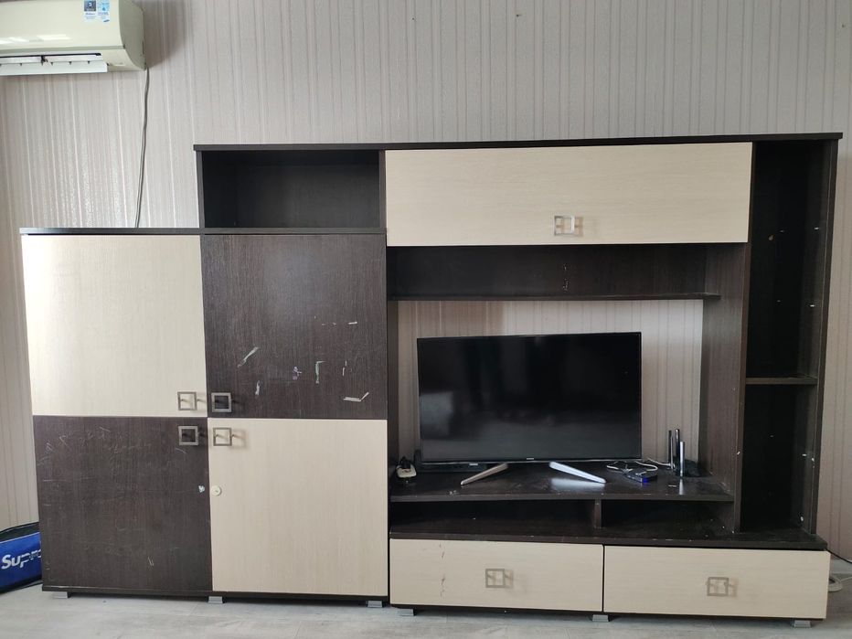 Отдам  даром стенку самовывоз