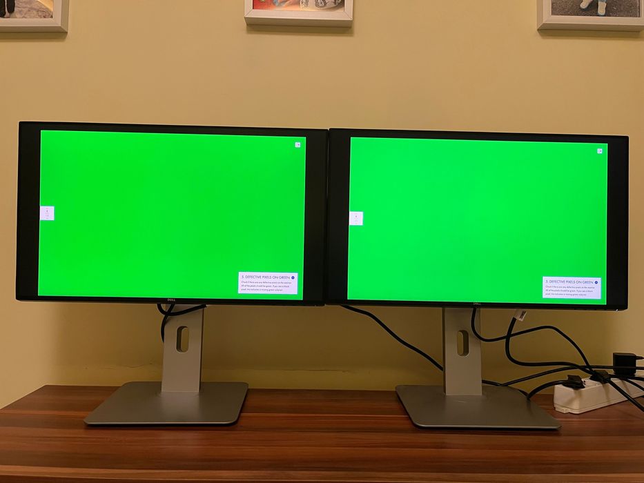 2 бр монитори Dell U2417H