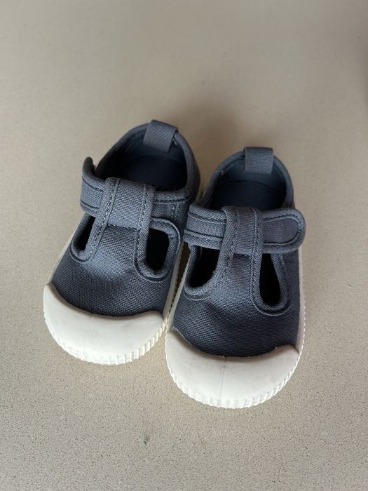 Пантофи за момче, Колев и Колев, НМ