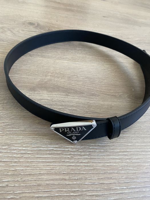 Prada оригинален колан
