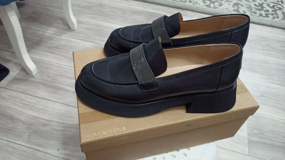 Лоферы из натуральной кожи