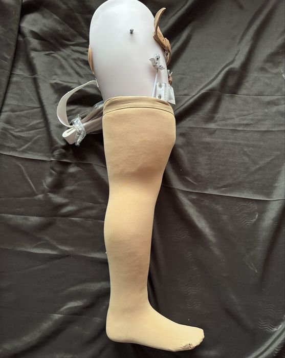 Proteza amputatie coapsa