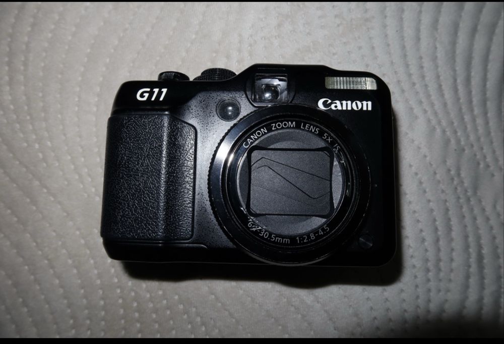 Vand Aparat foto  Canon G11