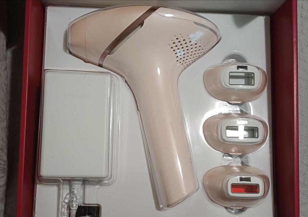 Лазерен епилатор - Philips Lumea - Чисто нов (не е използван)