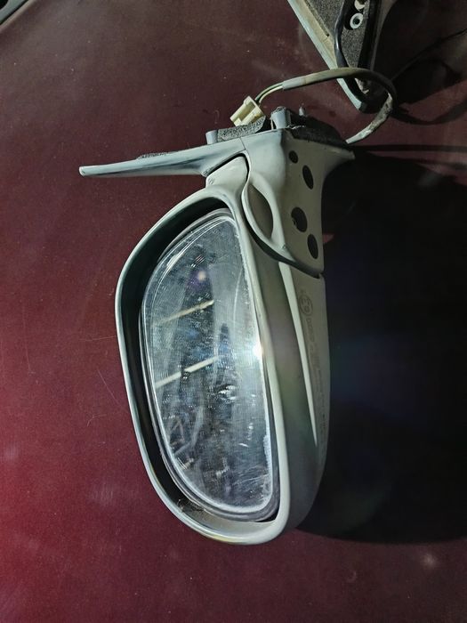 Боковые зеркала Мазда кронус