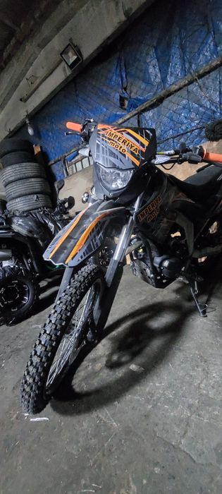 Мотоцикл эндуро 250сс