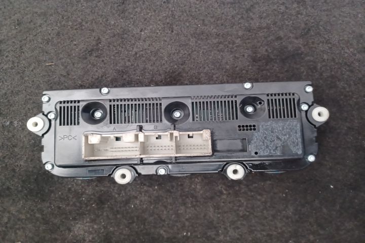 Comanda AC 1Z0907044AC 1Z0907044AC Skoda Octavia a 2-a generatie