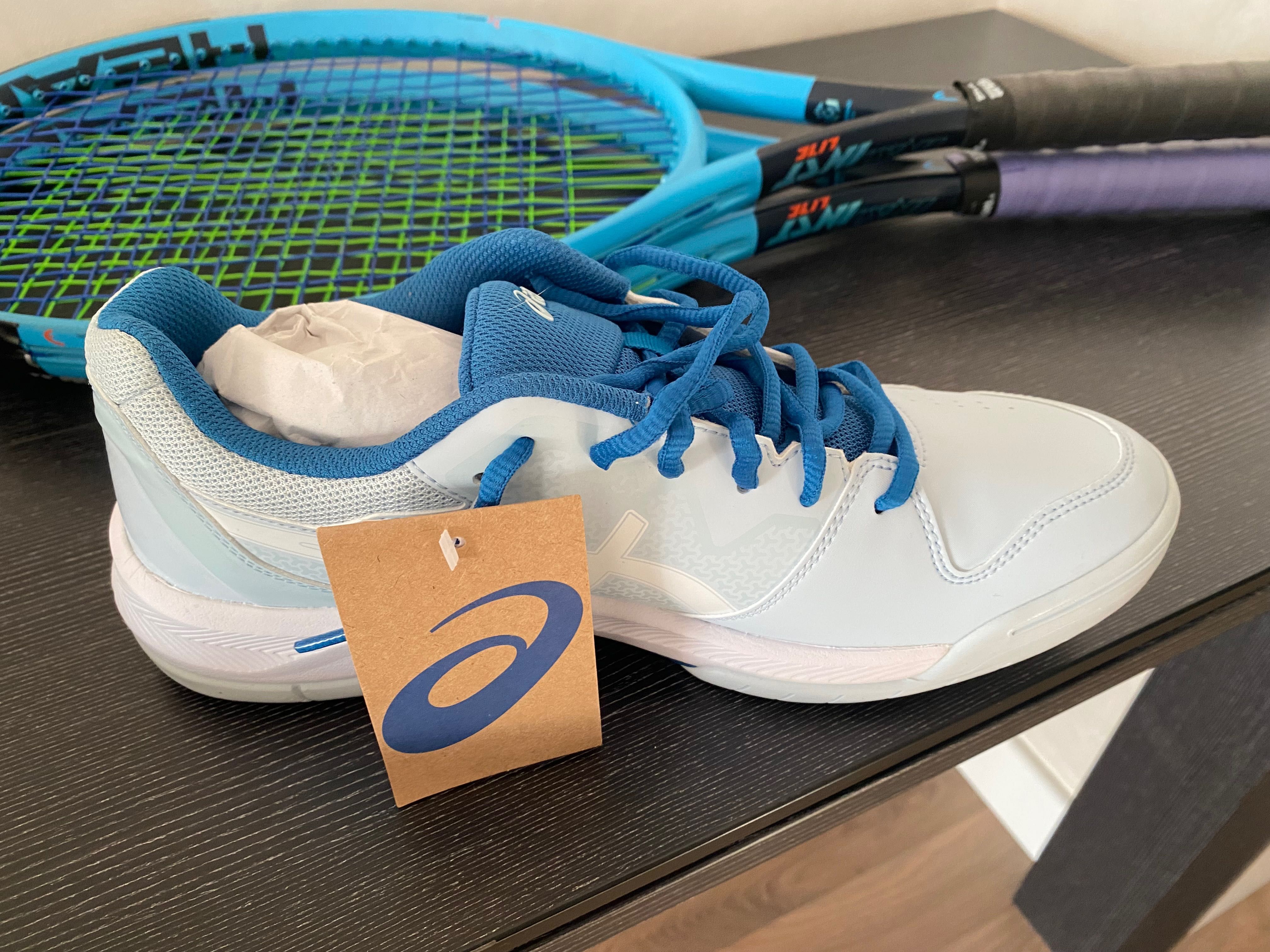Кроссовки ASICS для тенниса: 40 000 тг. - Прочие виды спорта Астана на Olx