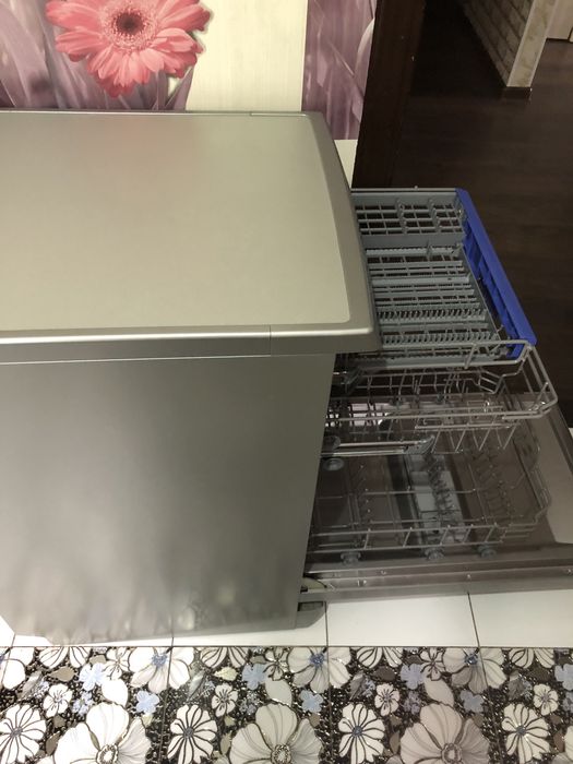 Посудомоечную машину ‘’Hansa’’