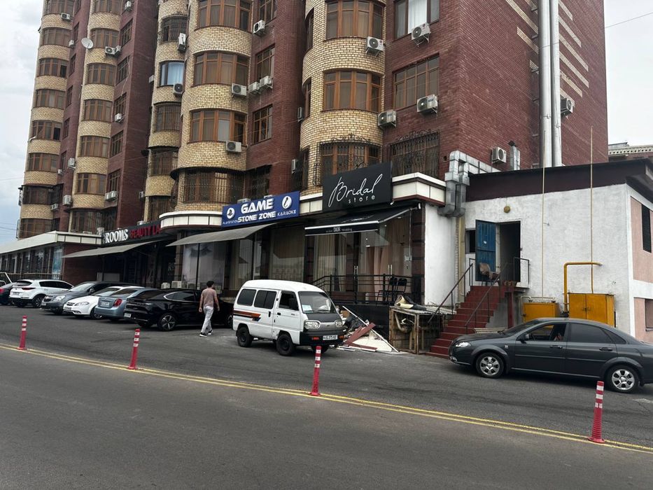 Ц-5 Пожарка | 300кв - нежилое помещение вдоль дороги Продажа