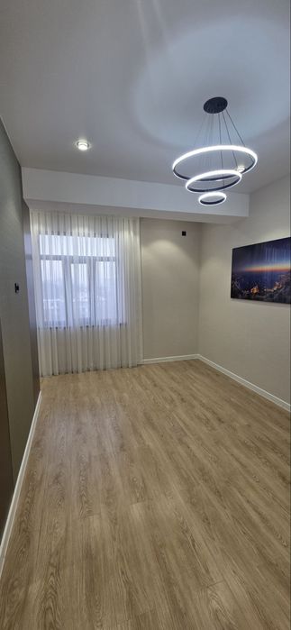 Продается с новим евро ремонтом 4/6/10 Комфорт Хоус , рядом Мегапланет