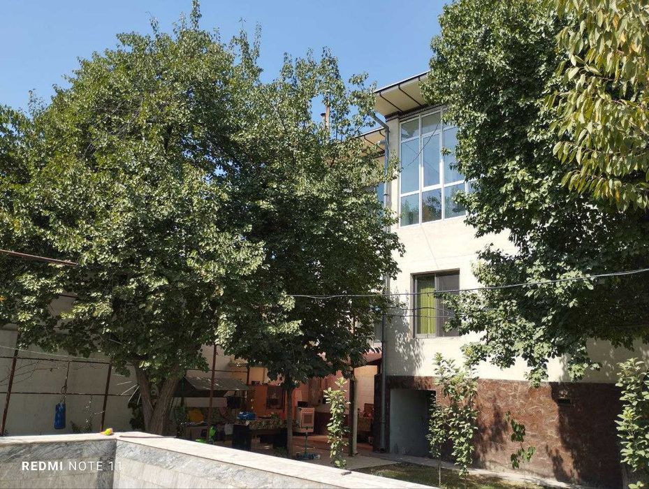 FOR SALE private property: a planned house on 6 hundred square meters