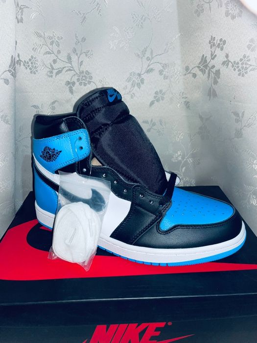 JORDAN 1 High retro