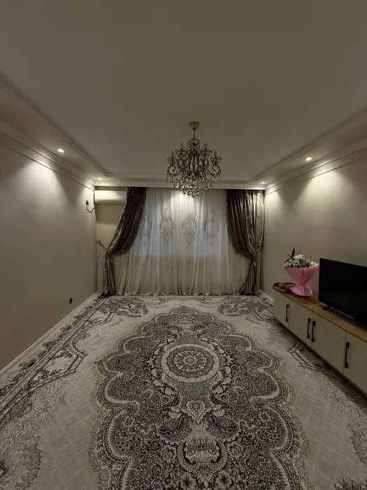 ЖК Besh Chinor Махтумкули улица ,3 комнатная квартира с Ремонтом