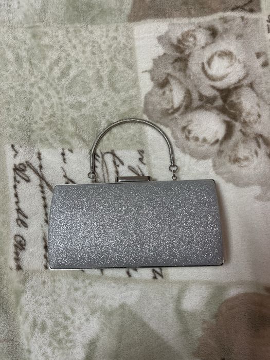 Елегантна дамска чанта