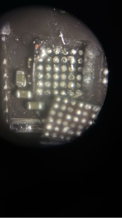 Reparatii telefoane placi de baza etc