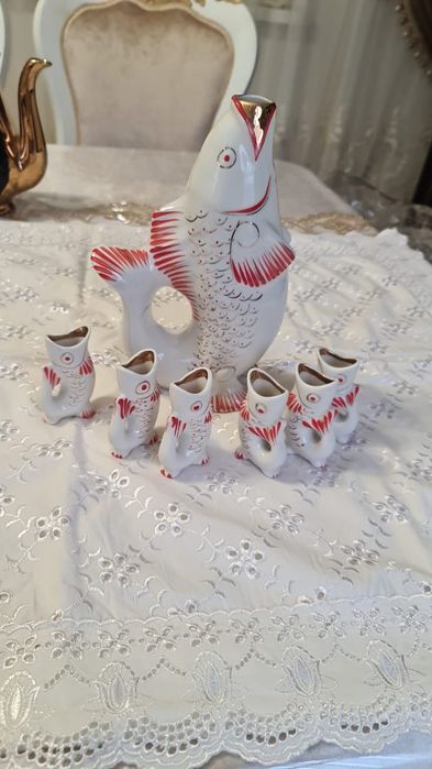 Продаются посуда новые посуду