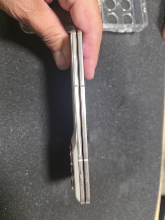 Motorola Razr Fold 16/512 Гаранция
