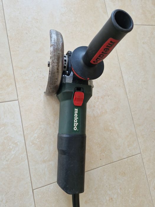 Metabo WEQ 1400-125  /  polizor unghiular