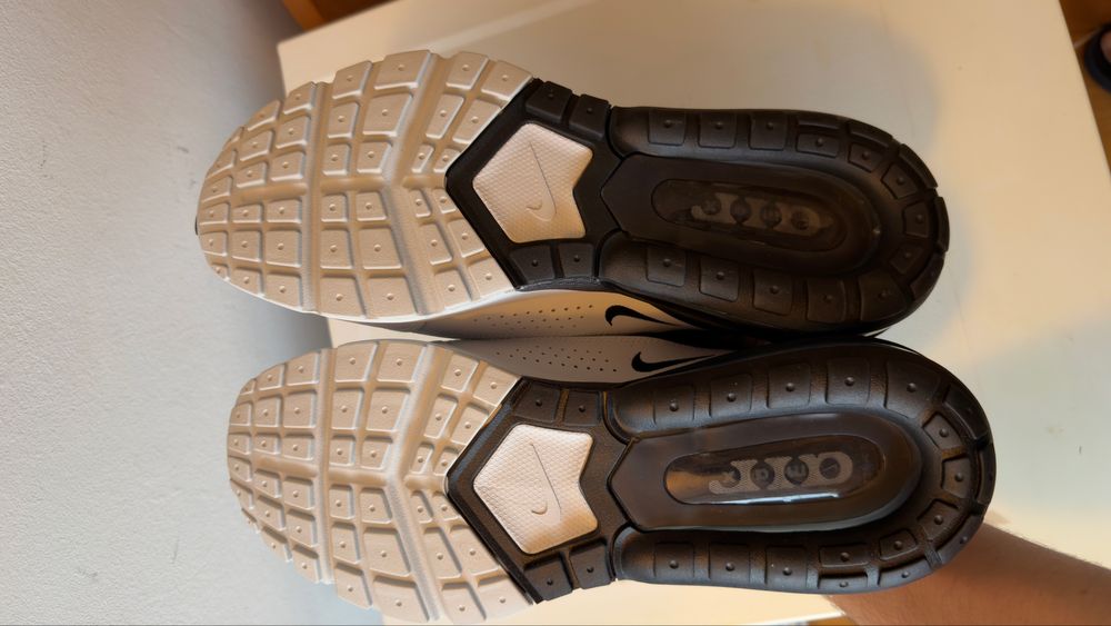 Nike AirMax Pulse