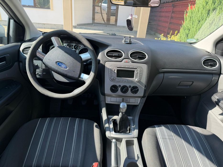 Vând/schimb Ford 2009