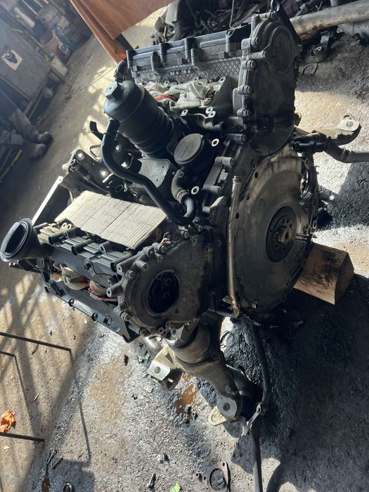 Двигател VW Touareg 3.0 V6. TDI 10/18г 2967 куб 176kW 240hp код CASA