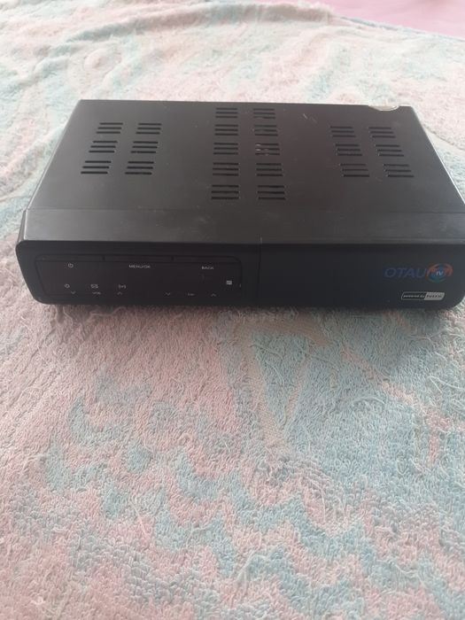 Продам тюнер Отау