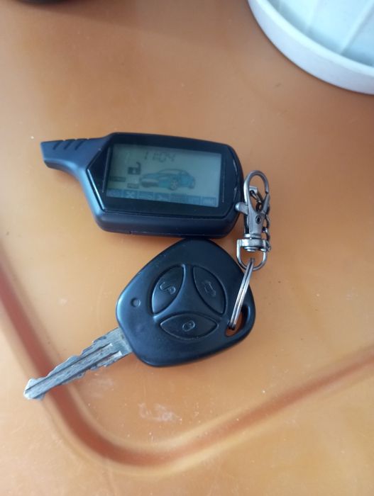 Продам приора 2 люкс 2014 год