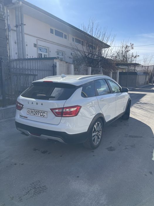 продается Lada Vesta 2020 пробег 162 000