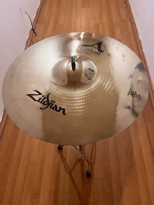 Zildjian A custom series чинели - пълен комплет + подарък чайна + подарък каъф