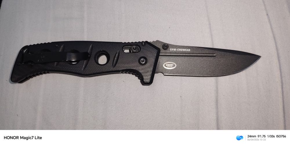 Сгъваем нож Benchmade Adamas 275