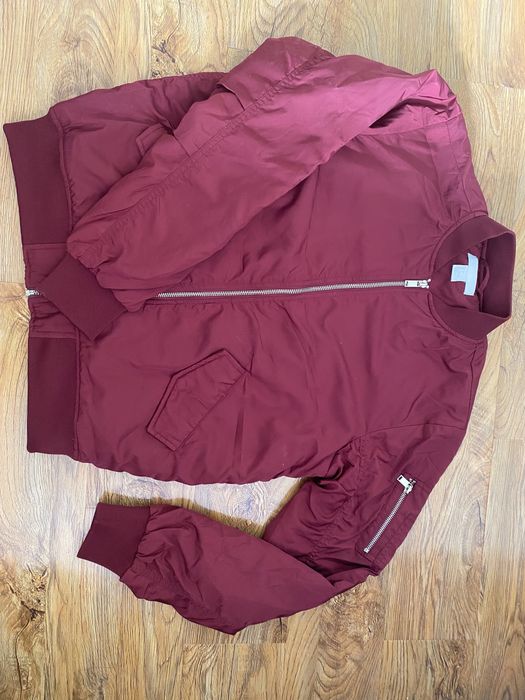 Красивый и стильный бомбер НМ (с) оверсайз