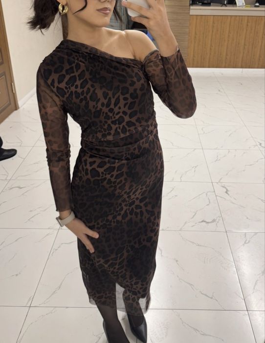 Женская вечернее платье