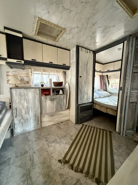 Каравана Escape под наем за Сезон 2026 къмпинг Созопол Еко