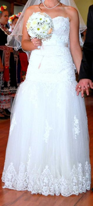 Булчинска / сватбена рокля