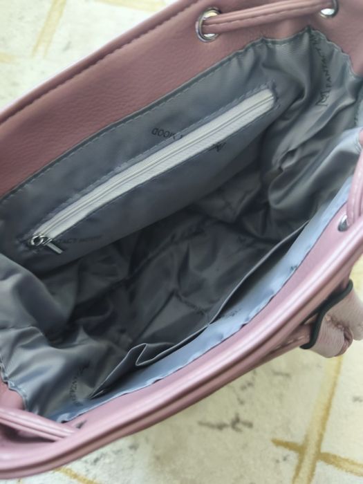 Дамска Нова раница!