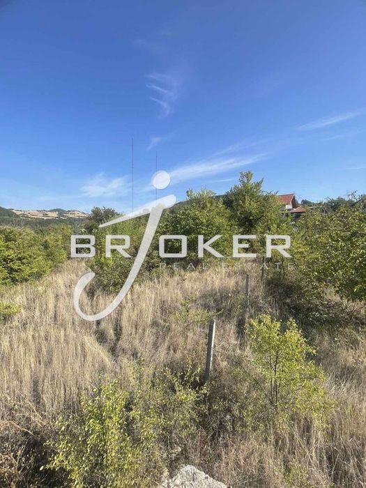 Продава се Парцел в с. Калинка, Област Кърджали - 680 кв.м за 83 €/кв.м - Снимка #3