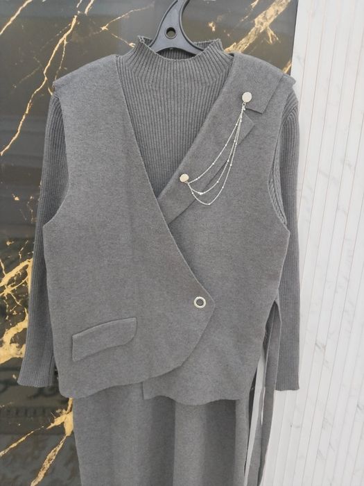 Двойка көйлек сатылады