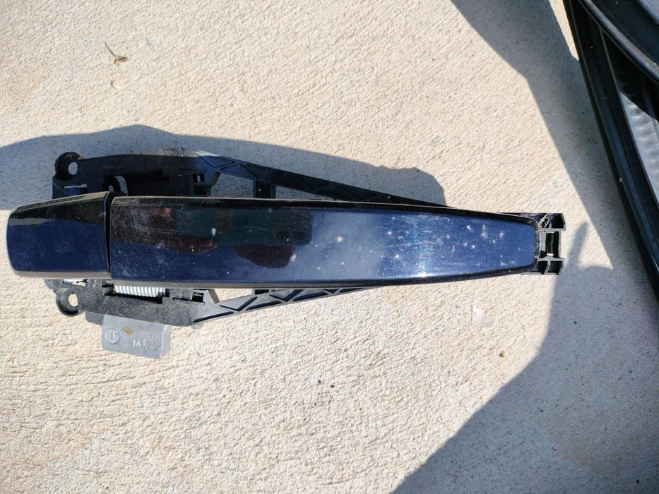 Опел Зафира б -2010 на части