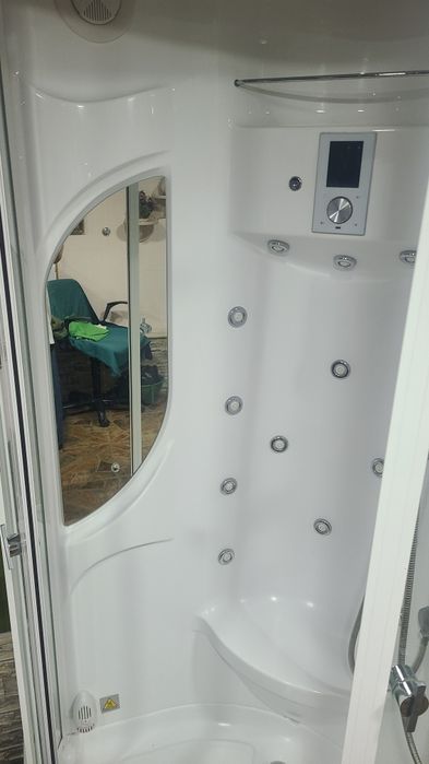 Душевая кабина + сауна + массажный функции