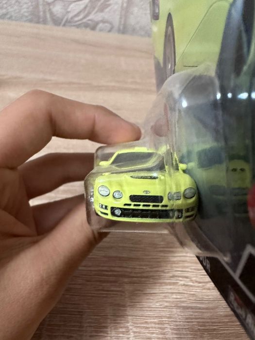 Продам быстро Hot Wheels premium-'95 Toyota Celica GT-four