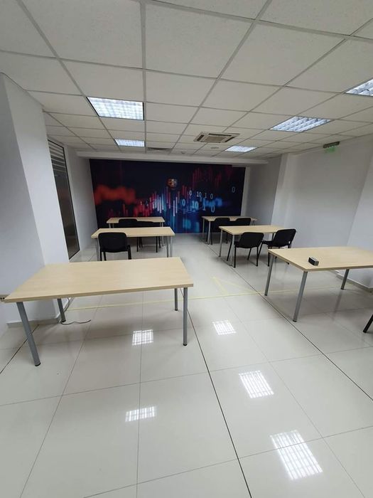 Офис в София-Младост 3 площ 418 цена 6000