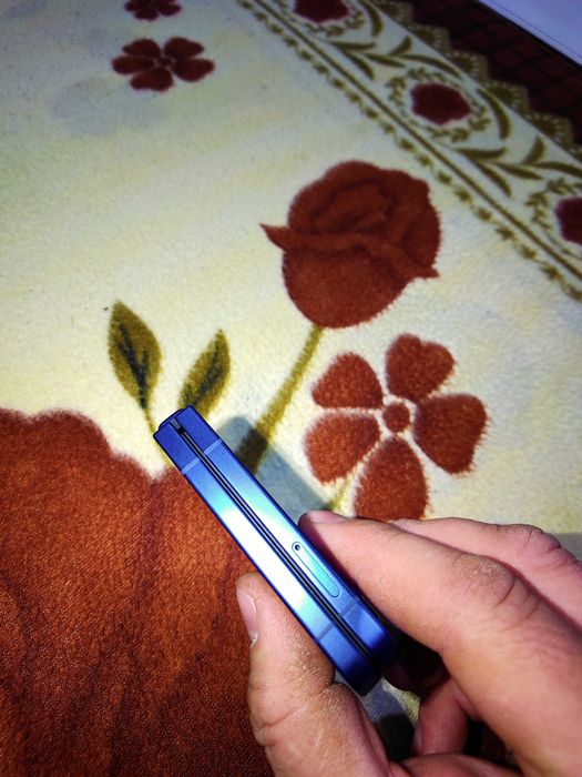 Samsung Galaxy z flip 7 256GB