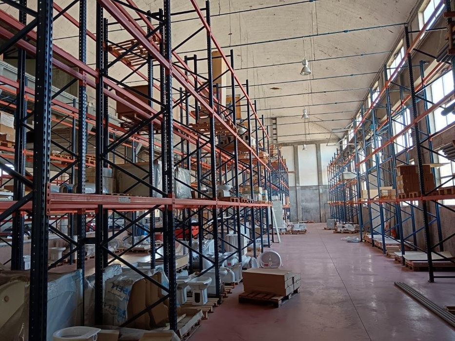 Rafturi metalice industriale depozitare paleti